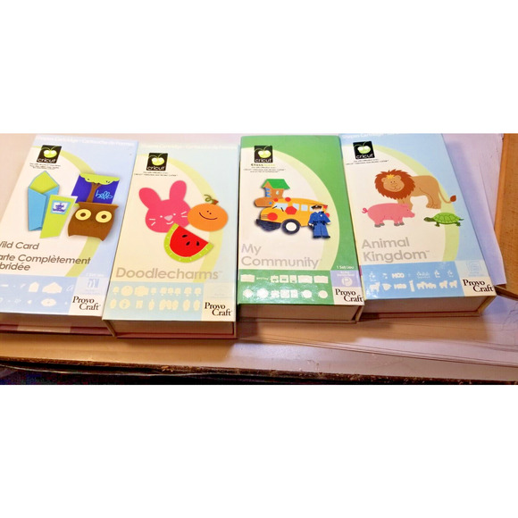 Lot Of 4 Cricut Cartridges Wildcard/My Community/Animal Kingdom/Doodlecharms - Picture 4 of 7